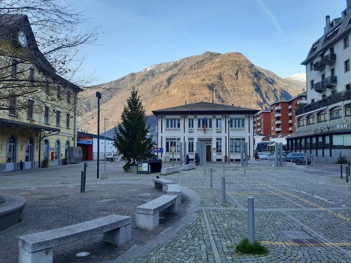 Pensionat The Tourist Rooms Tirano