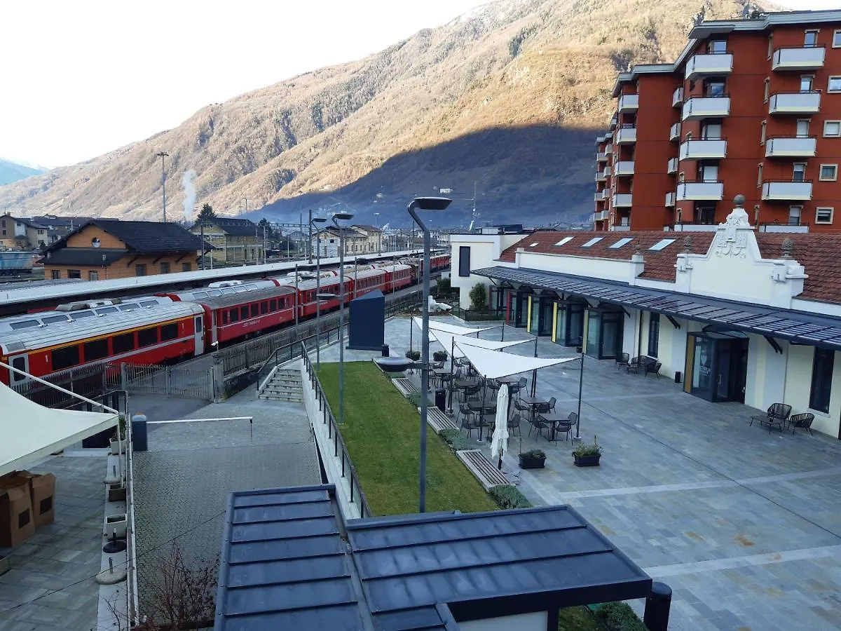 Pensionat The Tourist Rooms Tirano